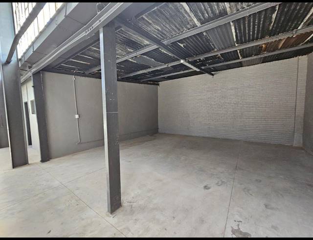 800M² WAREHOUSE TO LET IN BENROSE